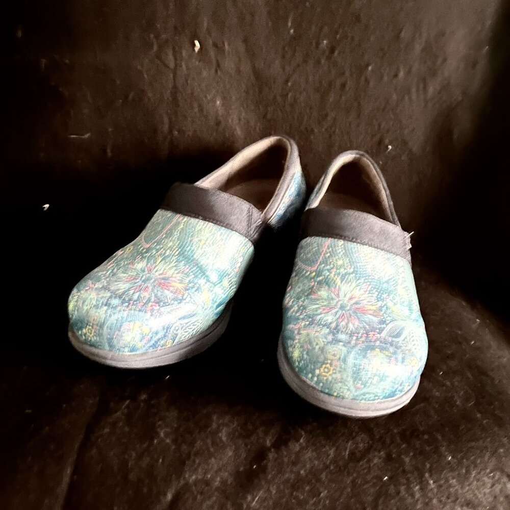 “Grey’s Anatomy” Softwalk Nurse/Medical Clogs/Shoes Size 7 - Picture 8 of 9